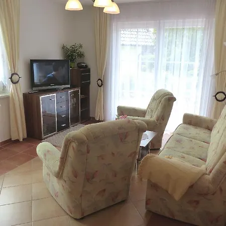 Gaestehaus Heuer 巴贝