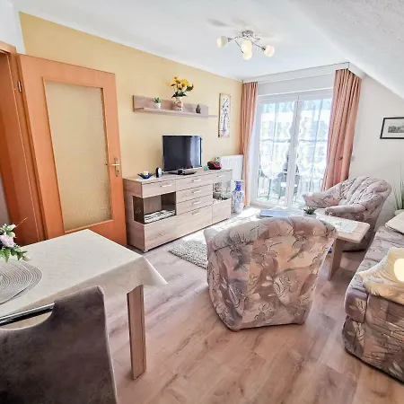 公寓 Gaestehaus Heuer *