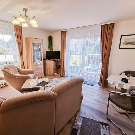 公寓 Gaestehaus Heuer *