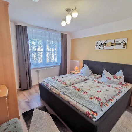 公寓 Gaestehaus Heuer